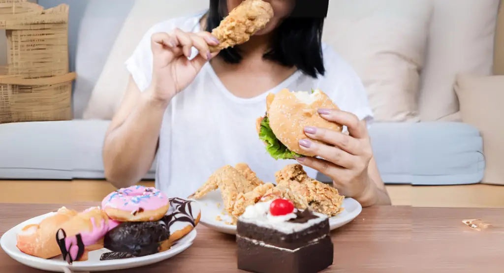 Binge-Eating Disorder: Symptoms, Causes, and Therapy Options